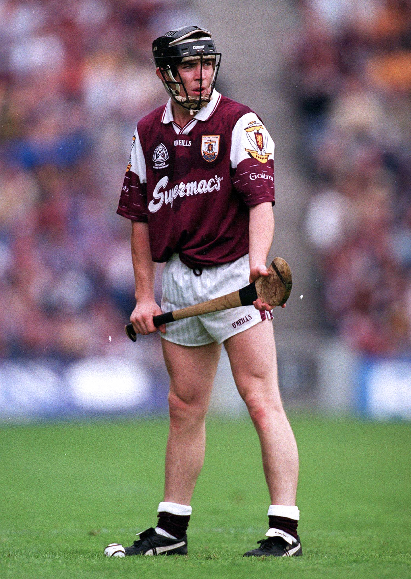 13 August 2000; Eugene Cloonan, Galway. Hurling. Picture credit; Damien Eagers/SPORTSFILE